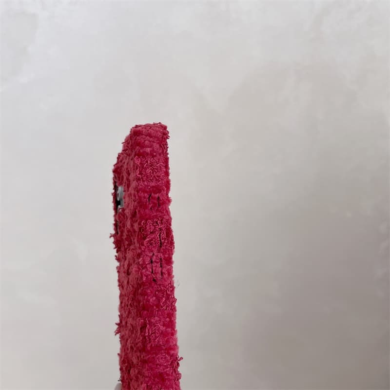 Angora Rode Pluche Telefoonhoe - Apple Iphone 15 recensie en prijs